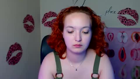 Snapshot of mistyrosee chatting on May 30, 2026, 2:08 am Aria online show from May 30, 2026, 2:08 am