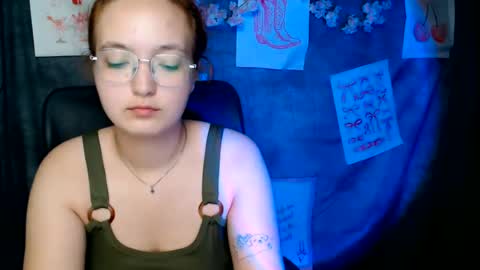 Snapshot of mistyrosee chatting on June 14, 2026, 1:03 am Aria online show from June 14, 2026, 1:03 am