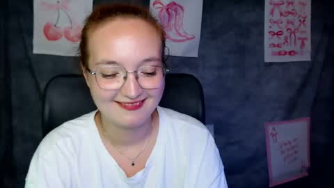 Snapshot of mistyrosee chatting on August 3, 2026, 12:21 pm Aria online show from August 3, 2026, 12:21 pm
