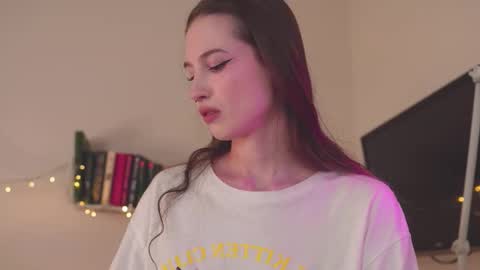 Mita online show from March 11, 2025, 4:10 am