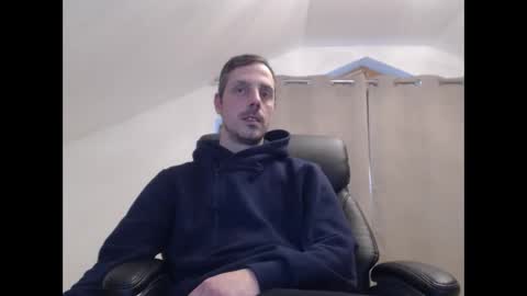 Snapshot of mitsch01 chatting on February 21, 2026, 12:39 pm Mitsch online show from February 21, 2026, 12:39 pm