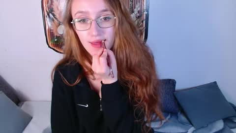 Snapshot of miya_here chatting on April 23, 2026, 4:53 pm Miya online show from April 23, 2026, 4:53 pm