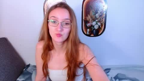 Snapshot of miya_here chatting on May 4, 2026, 4:58 pm Miya online show from May 4, 2026, 4:58 pm