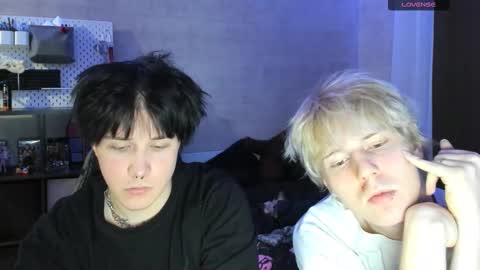 MeowMiku online show from November 29, 2025, 4:43 pm