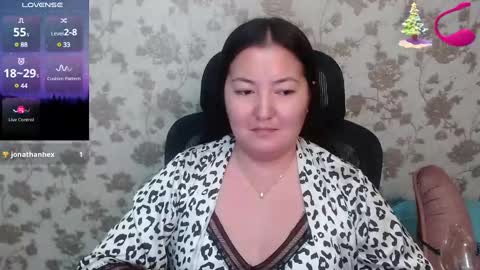 Snapshot of miya_sexasian chatting on December 5, 2024, 2:31 am Miya asian online show from December 5, 2024, 2:31 am