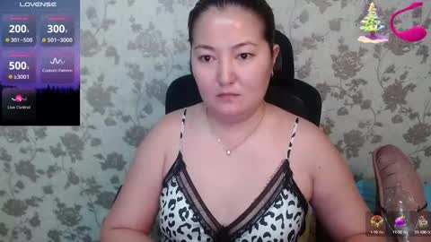 Snapshot of miya_sexasian chatting on December 7, 2024, 8:49 pm Miya asian online show from December 7, 2024, 8:49 pm