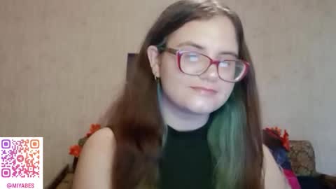 Milana online show from October 18, 2025, 7:31 am