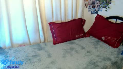 Miyakabebe online show from November 3, 2025, 5:31 am