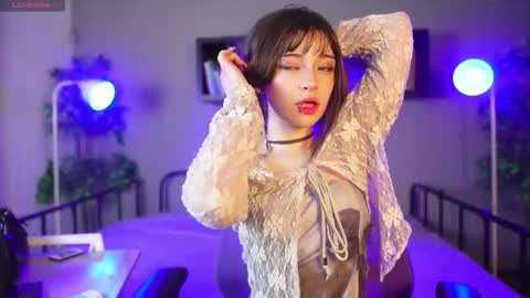 Snapshot of miyuki_wolf chatting on November 18, 2025, 9:30 pm miyuki_wolf online show from November 18, 2025, 9:30 pm