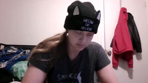 miztrezk online show from December 18, 2025, 4:07 am