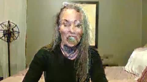 MizXtrix online show from May 9, 2026, 2:28 am