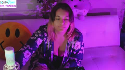 Snapshot of mj_vodkagirls chatting on December 20, 2024, 5:29 pm Hera Tethra Bathtub stream 20k followers Ask about our custom videos3 online show from December 20, 2024, 5:29 pm