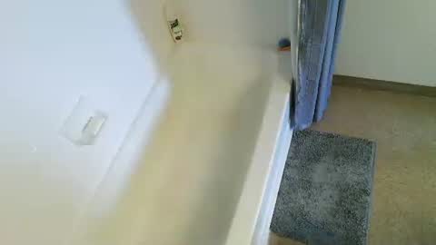 Snapshot of mjeffrey460699861 chatting on April 4, 2026, 1:30 pm mjeffrey460699861 online show from April 4, 2026, 1:30 pm