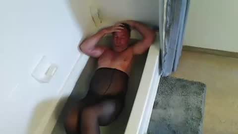 Snapshot of mjeffrey460699861 chatting on April 7, 2026, 1:22 pm mjeffrey460699861 online show from April 7, 2026, 1:22 pm