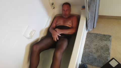 Snapshot of mjeffrey460699861 chatting on July 5, 2026, 2:02 pm mjeffrey460699861 online show from July 5, 2026, 2:02 pm