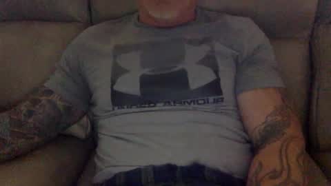 Snapshot of mjg175 chatting on January 28, 2025, 5:46 pm SexyRed online show from January 28, 2025, 5:46 pm
