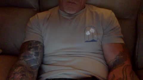 Snapshot of mjg175 chatting on February 12, 2025, 10:59 pm SexyRed online show from February 12, 2025, 10:59 pm