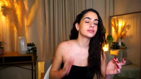 milkyway  online show from October 27, 2025, 5:06 pm