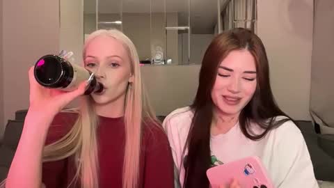 Snapshot of mmkakpoxyi22 chatting on February 3, 2026, 8:03 pm alice and ray online show from February 3, 2026, 8:03 pm