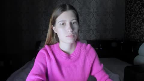 Lili online show from October 29, 2025, 10:39 am