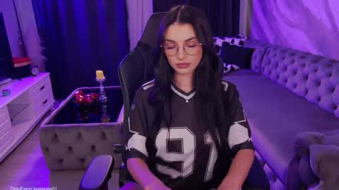 Snapshot of mmmaaa1234 chatting on November 15, 2025, 12:19 am Jessie online show from November 15, 2025, 12:19 am