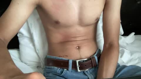 mmmm_today online show from July 31, 2026, 8:19 pm
