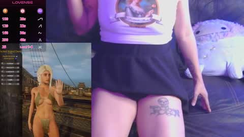 Snapshot of mmmmdarling chatting on September 14, 2025, 5:28 am minaDarling online show from September 14, 2025, 5:28 am