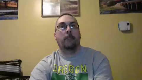 Snapshot of mmr4545 chatting on April 22, 2026, 4:04 am mark online show from April 22, 2026, 4:04 am