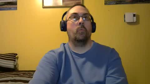 Snapshot of mmr4545 chatting on April 28, 2026, 4:17 am mark online show from April 28, 2026, 4:17 am