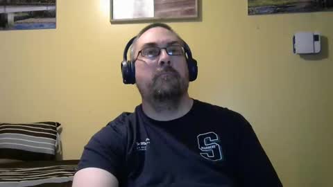 Snapshot of mmr4545 chatting on April 30, 2026, 4:52 am mark online show from April 30, 2026, 4:52 am