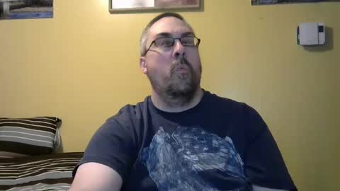 Snapshot of mmr4545 chatting on May 1, 2026, 4:39 am mark online show from May 1, 2026, 4:39 am
