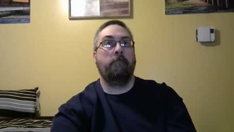 Snapshot of mmr4545 chatting on May 16, 2026, 5:26 am mark online show from May 16, 2026, 5:26 am