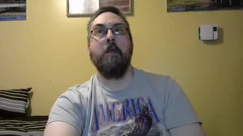Snapshot of mmr4545 chatting on June 5, 2026, 3:57 am mark online show from June 5, 2026, 3:57 am