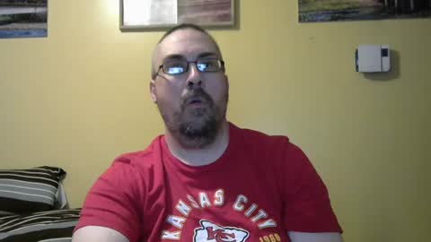Snapshot of mmr4545 chatting on June 30, 2026, 4:02 am mark online show from June 30, 2026, 4:02 am