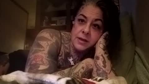 Snapshot of mnkfun4u chatting on February 3, 2026, 5:27 am Kittykittybangbang online show from February 3, 2026, 5:27 am