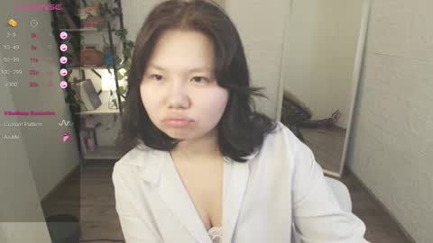 hey meet with me online show from October 14, 2025, 2:23 am