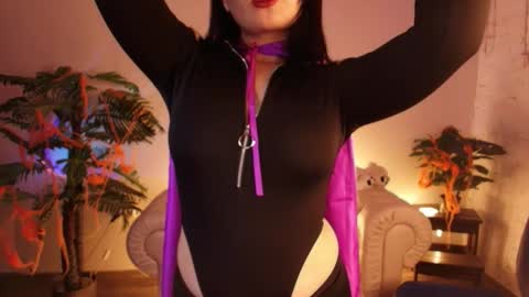 hey meet with me online show from October 29, 2025, 2:58 am