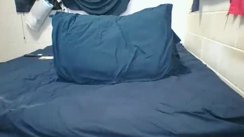 Snapshot of mobybigdick69 chatting on November 18, 2025, 6:51 am Moby online show from November 18, 2025, 6:51 am