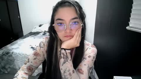 Sam online show from February 4, 2026, 1:33 am