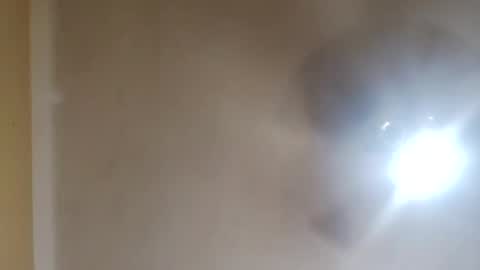 Snapshot of modelo_web18 chatting on March 1, 2026, 2:13 am camilo online show from March 1, 2026, 2:13 am