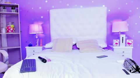 Sophia  online show from January 7, 2025, 7:06 pm