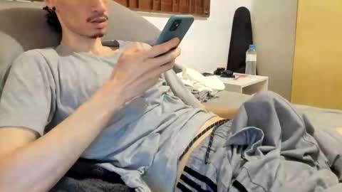 Snapshot of moderdelier chatting on March 15, 2026, 11:55 pm DigBreed online show from March 15, 2026, 11:55 pm