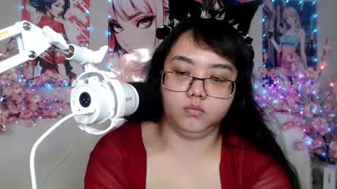 Molly online show from July 3, 2026, 4:52 am