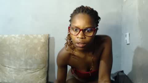 Snapshot of moghelslay chatting on June 9, 2026, 9:26 pm moghelslay online show from June 9, 2026, 9:26 pm
