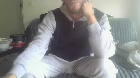 mohican69hot online show from September 27, 2025, 11:04 am