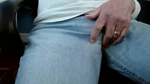 mohotr online show from February 8, 2026, 7:28 pm