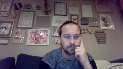 Julien online show from January 6, 2025, 11:31 pm