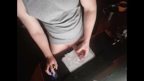 moisturizer777 online show from January 8, 2025, 2:25 am