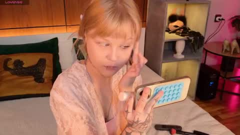 moliqin online show from May 13, 2026, 7:50 am
