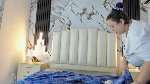 Hey Guys  Im Mollie online show from February 3, 2025, 12:03 pm